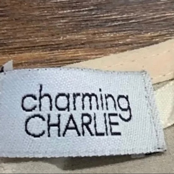 Charming Charlie Sleeveless Blouse size small - Picture 3 of 4